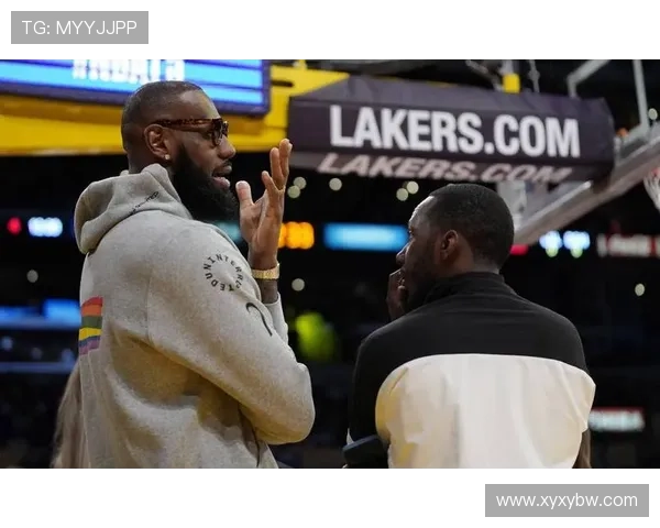 保罗赛季初受赞却遭噤声风波起